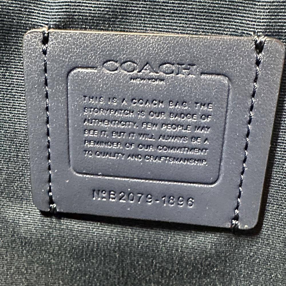 Coach Jes large Horse and Carriage Tote - Picture 8 of 16